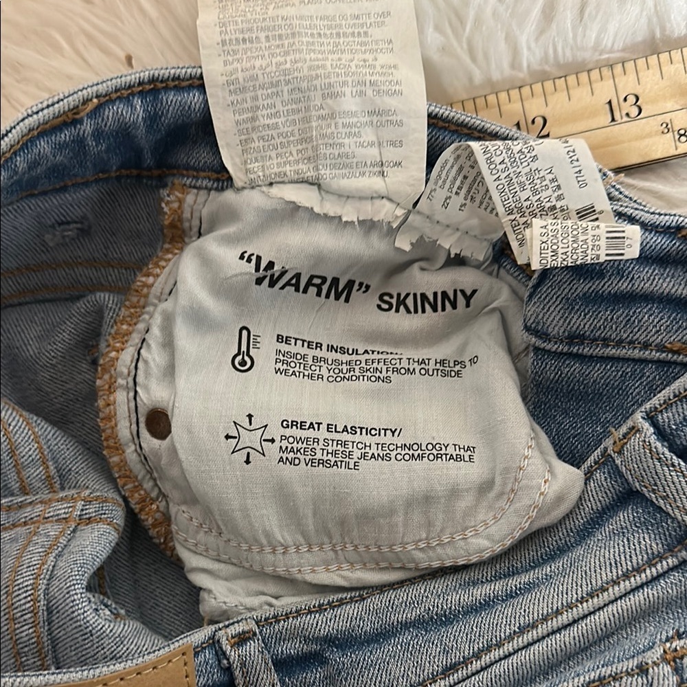 Women's Blue Jeans - Picture 9 of 9